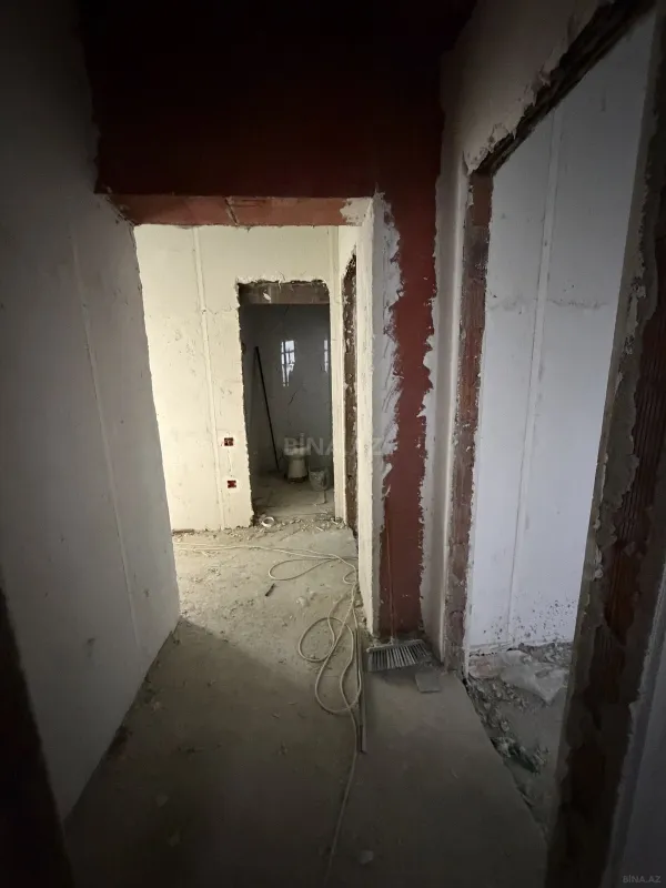 Satılır 3 otaqlı mənzil 103 m²