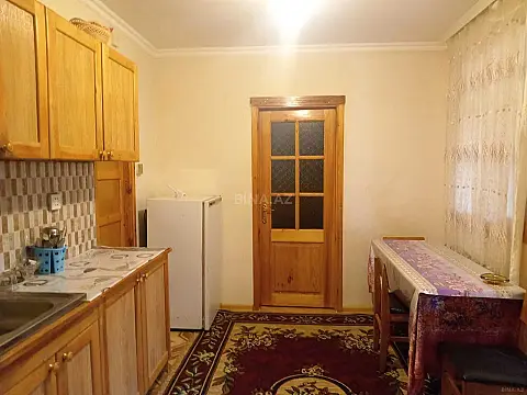 Kirayə verilir 3 otaqlı həyət evi 100 m²