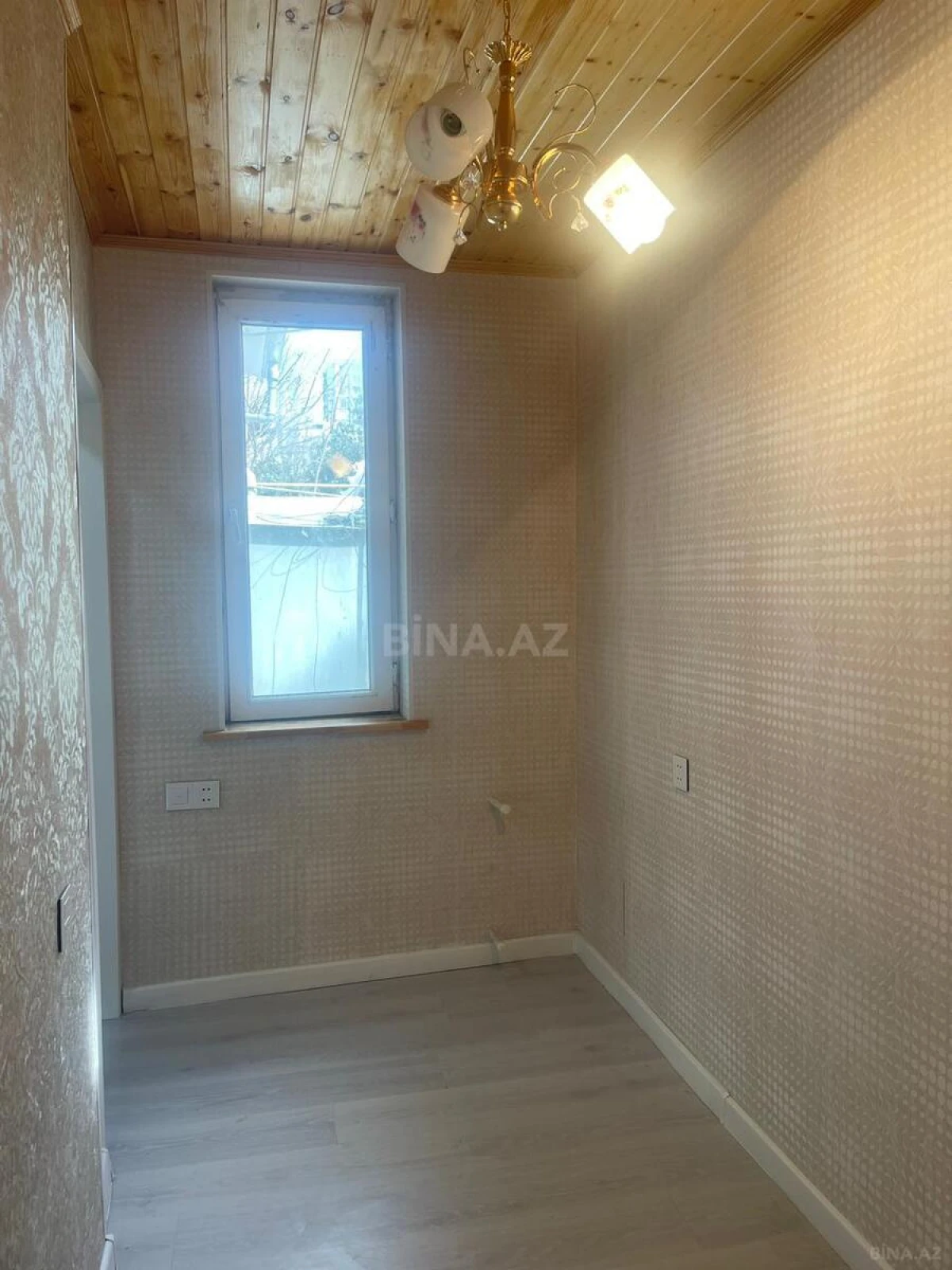 Satılır 2 otaqlı mənzil 30 m²