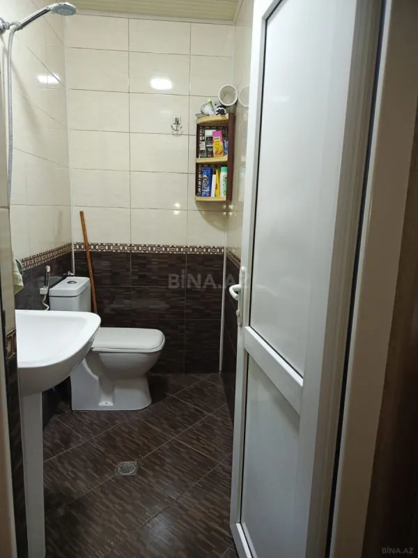 Satılır 5 otaqlı mənzil 120 m²