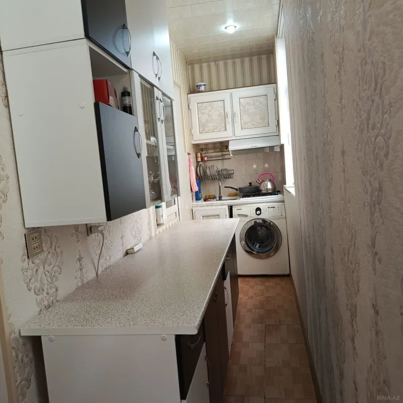 Satılır 5 otaqlı mənzil 120 m²