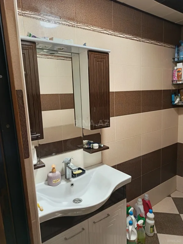 Satılır 3 otaqlı mənzil 100 m²