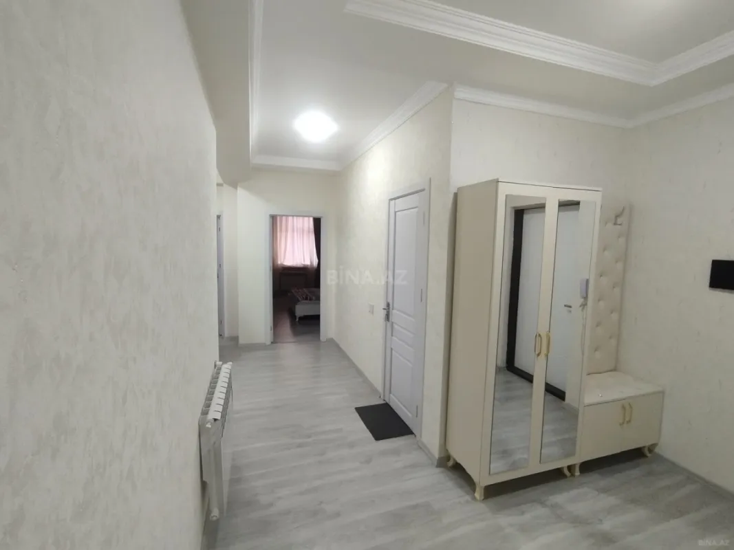 Kirayə verilir 3 otaqlı mənzil 120 m²