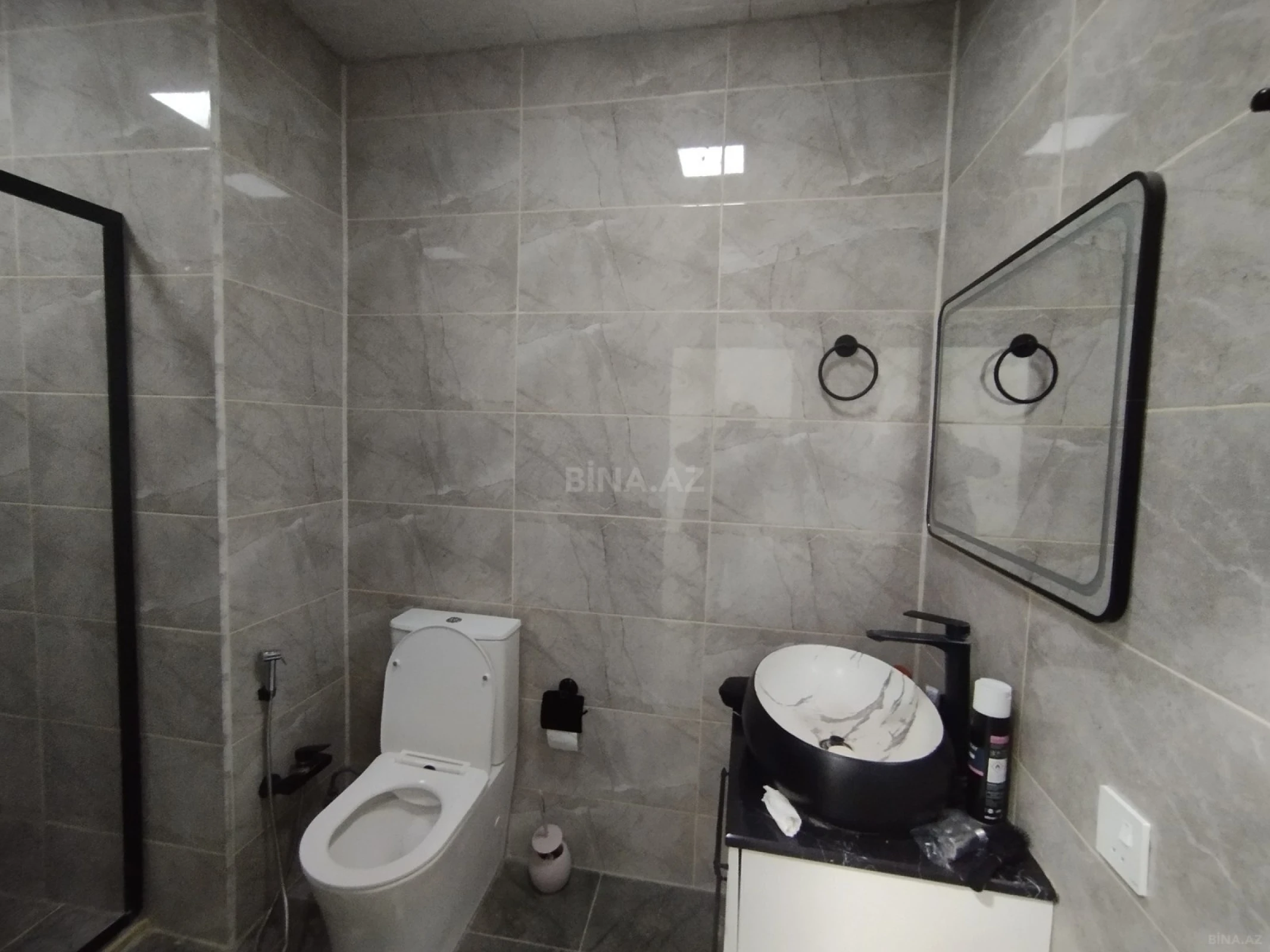 Kirayə verilir 3 otaqlı mənzil 120 m²