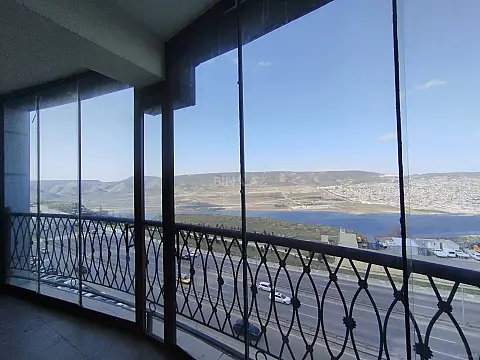 Kirayə verilir 3 otaqlı mənzil 120 m² — Bakı, İnşaatçılar 3 otaq 120.00 m²