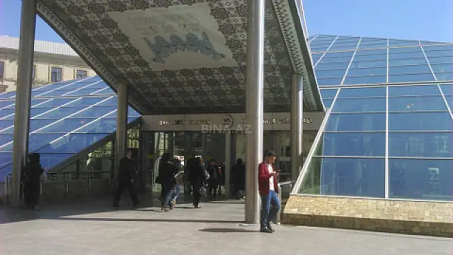 Satılır 2 otaqlı mənzil 80 m²