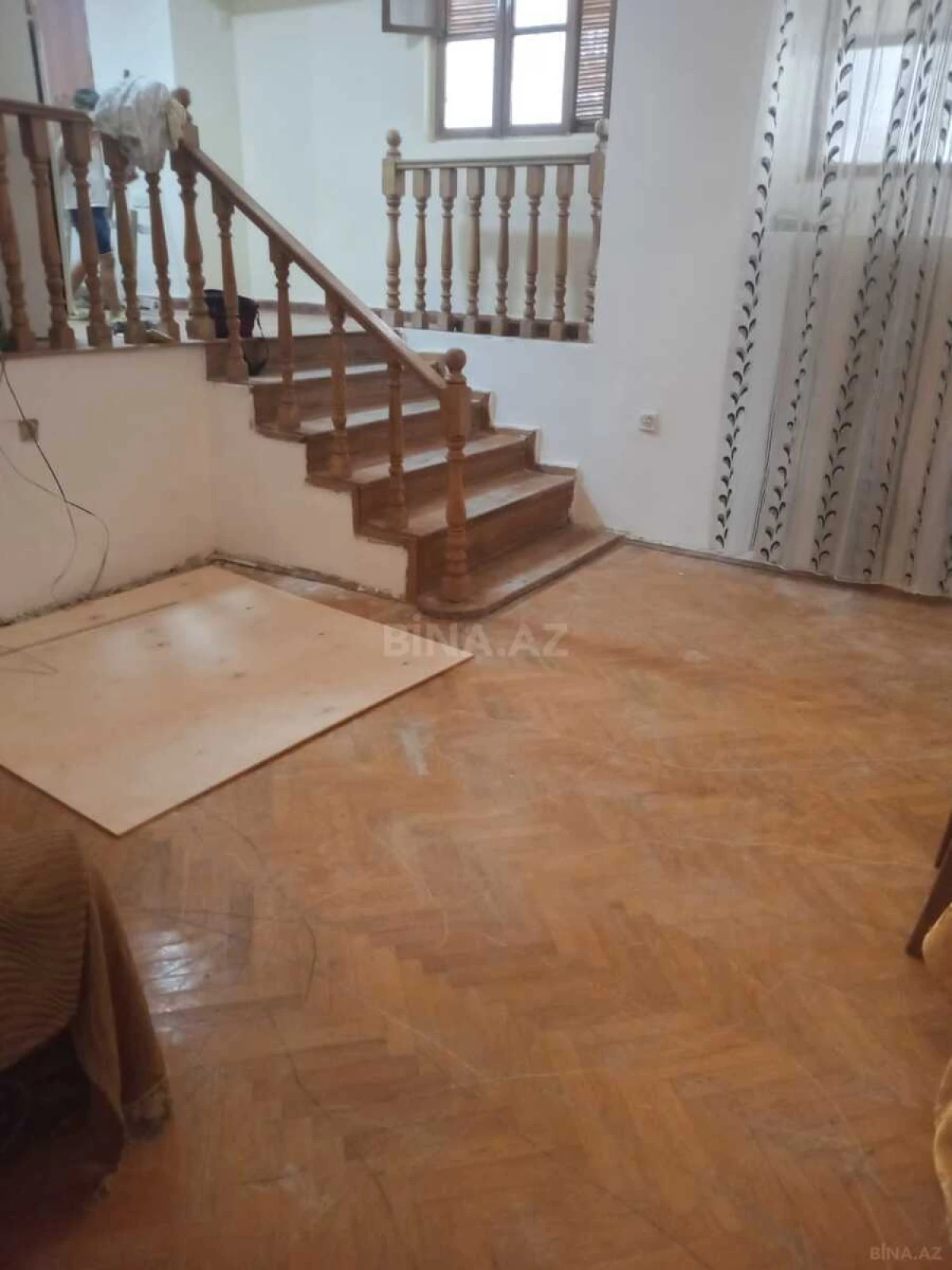 Satılır 2 otaqlı mənzil 80 m²