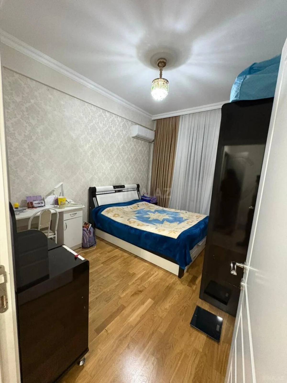 Satılır 2 otaqlı mənzil 63 m²
