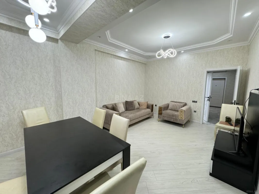Kirayə verilir 2 otaqlı mənzil 70 m²