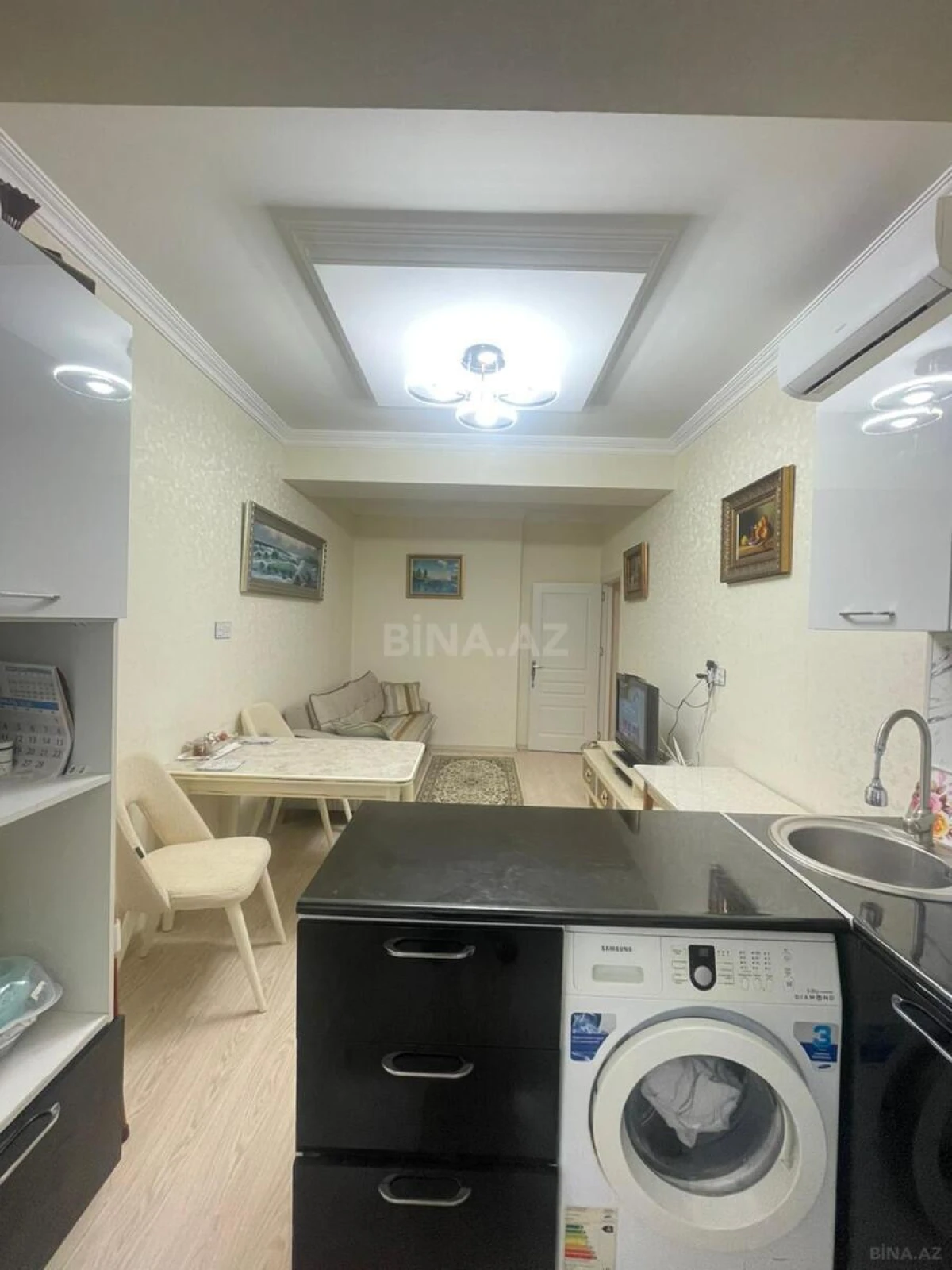 Satılır 2 otaqlı mənzil 58 m²