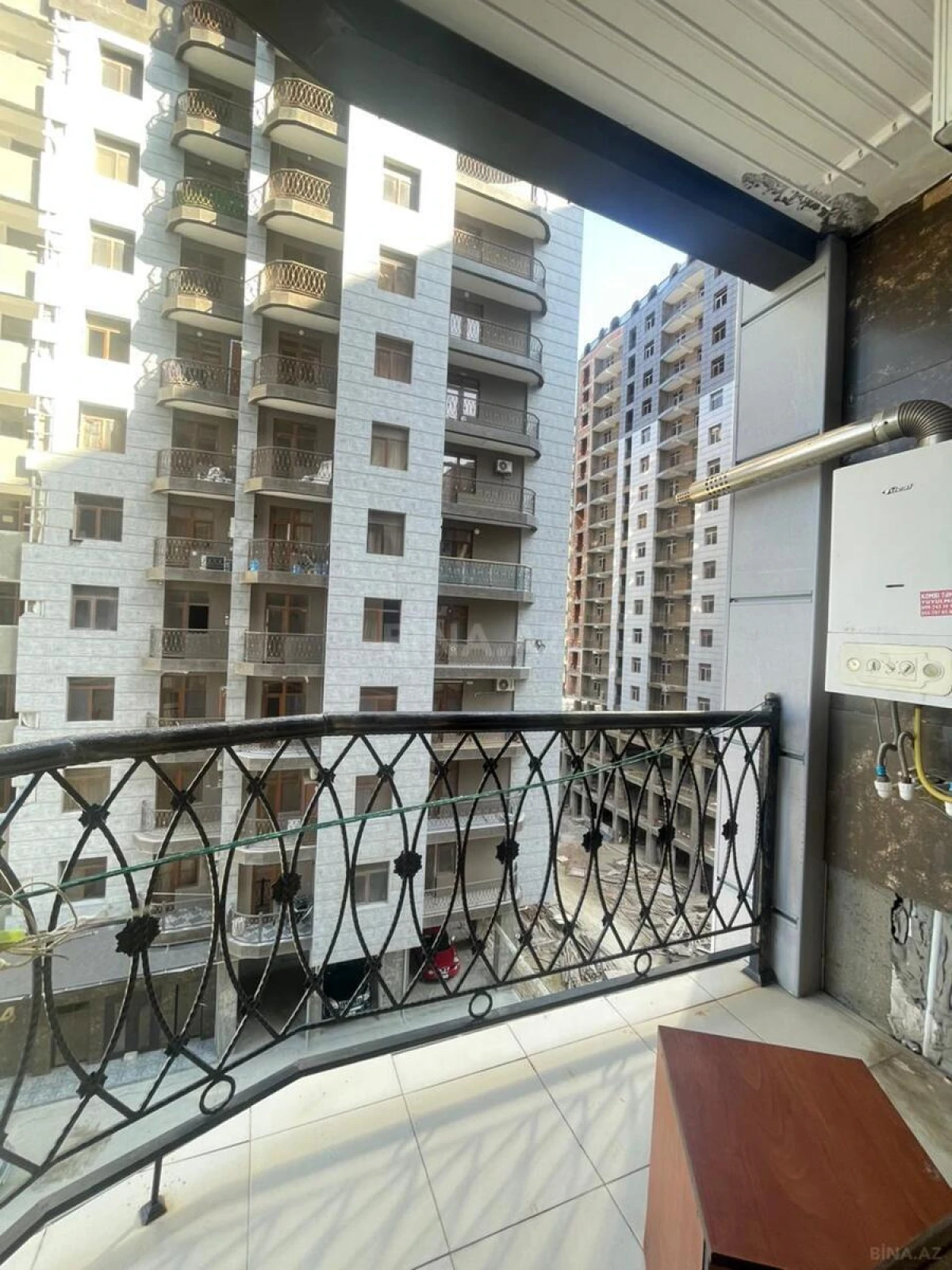 Satılır 2 otaqlı mənzil 58 m²