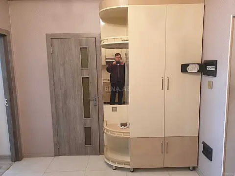 Kirayə verilir 2 otaqlı mənzil 60 m²