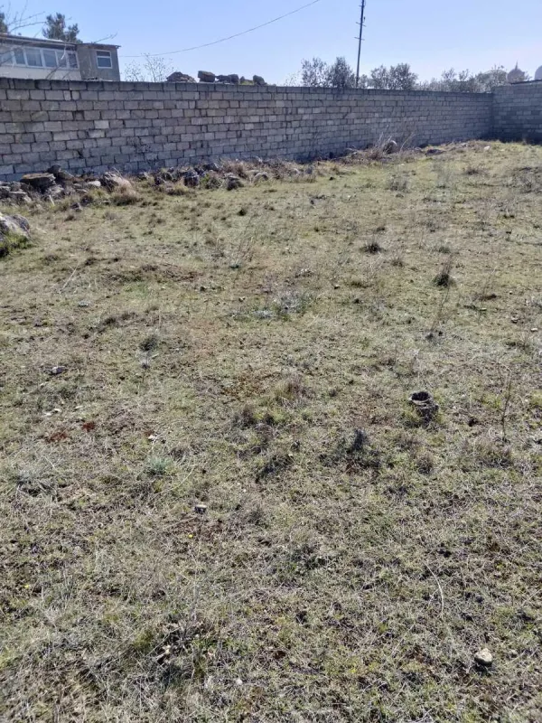 Satılır torpaq sahəsi 6 m²