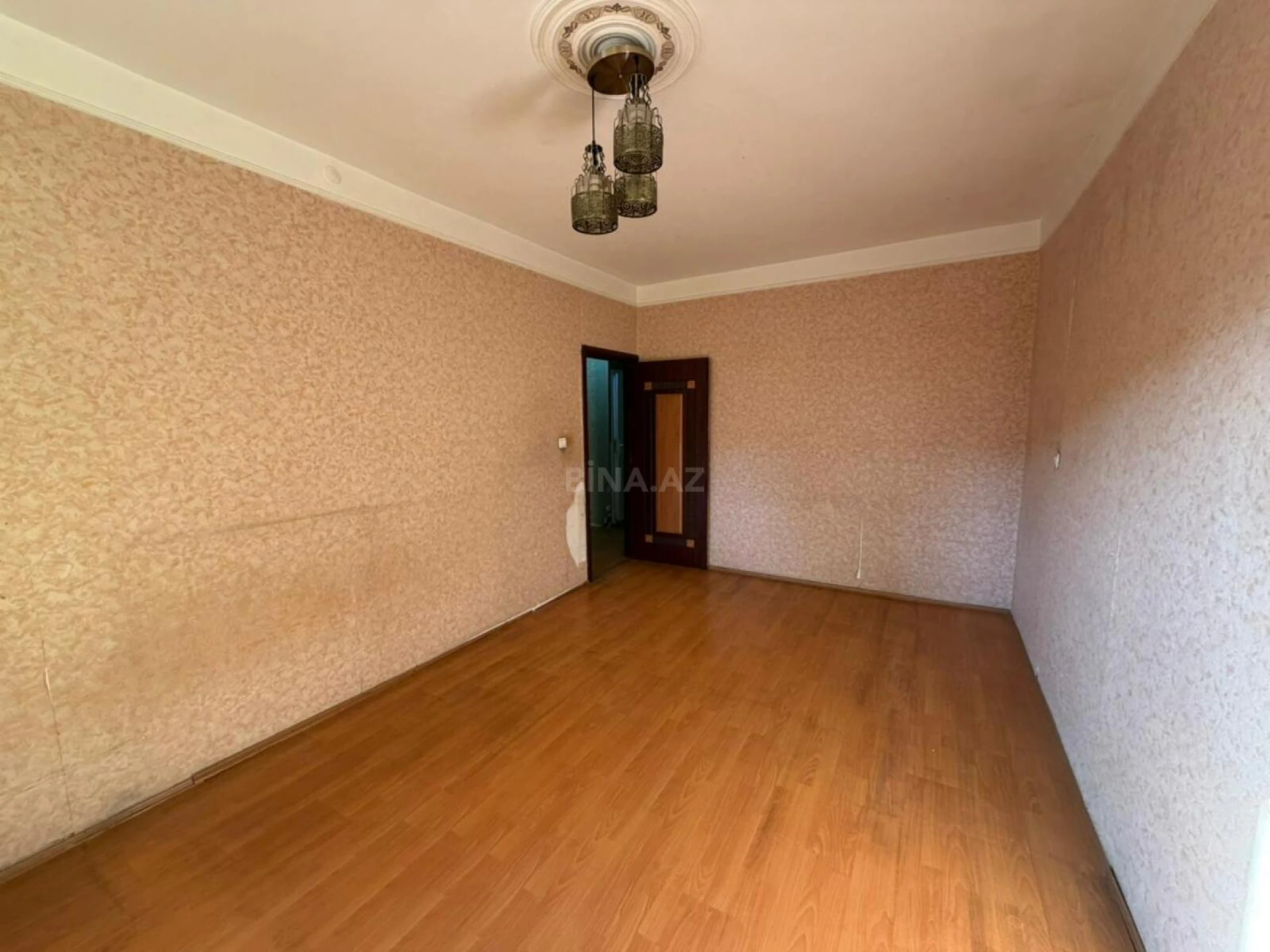 Satılır 3 otaqlı mənzil 75 m²