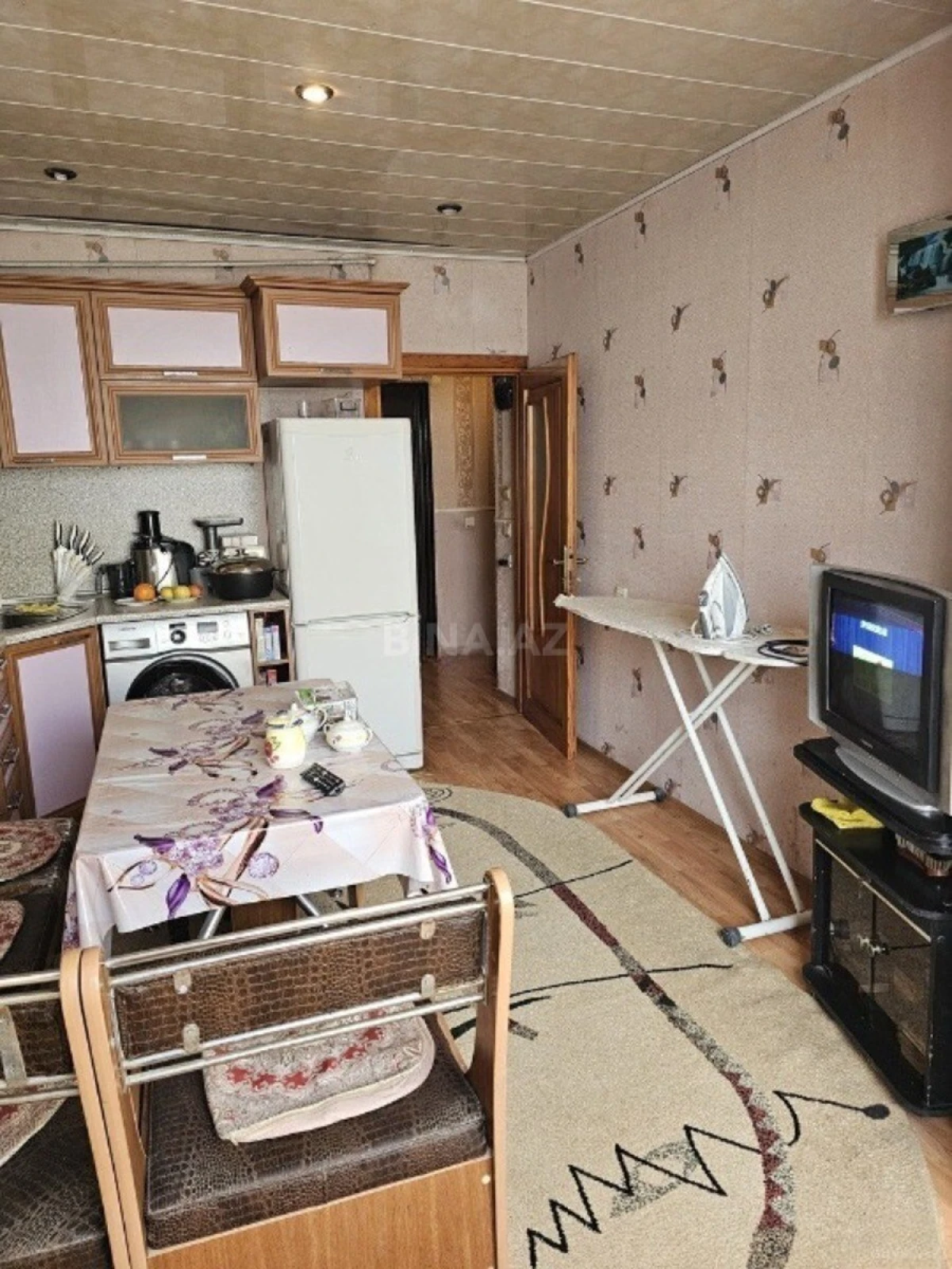 Satılır 2 otaqlı mənzil 65 m²