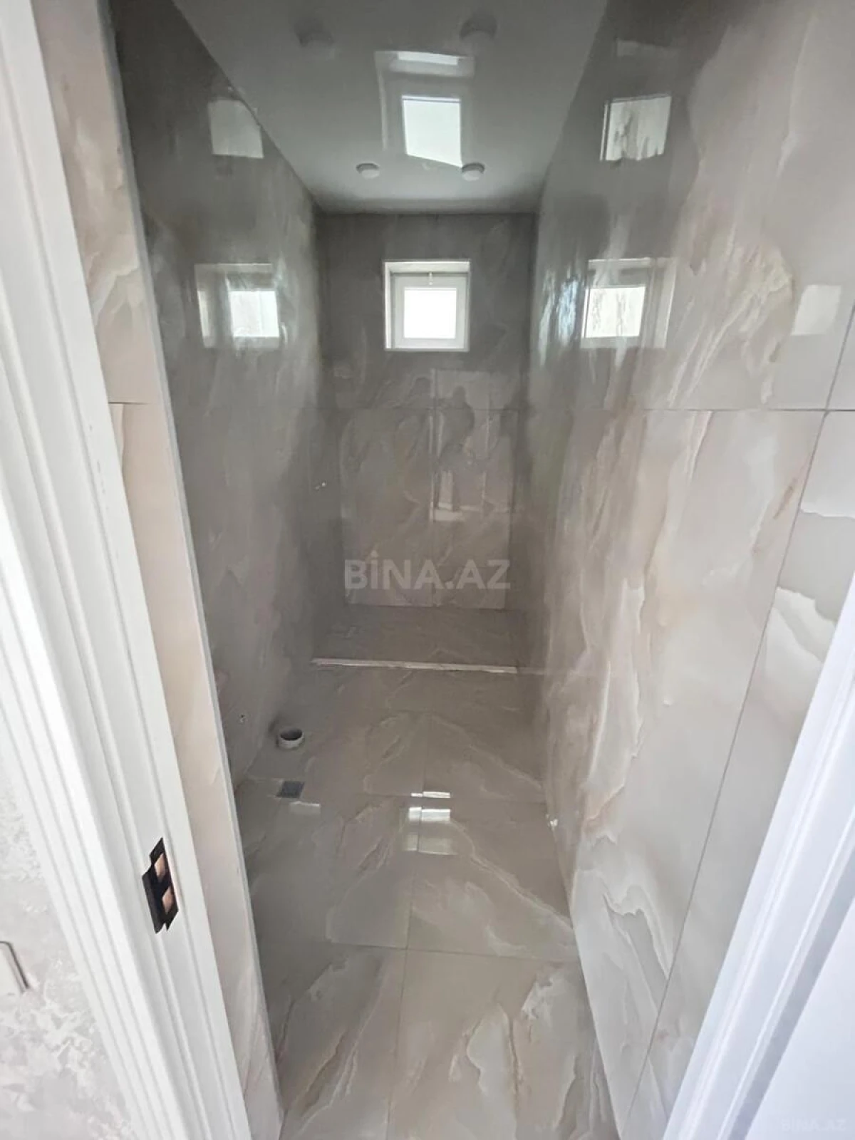 Satılır 3 otaqlı həyət evi 104 m²