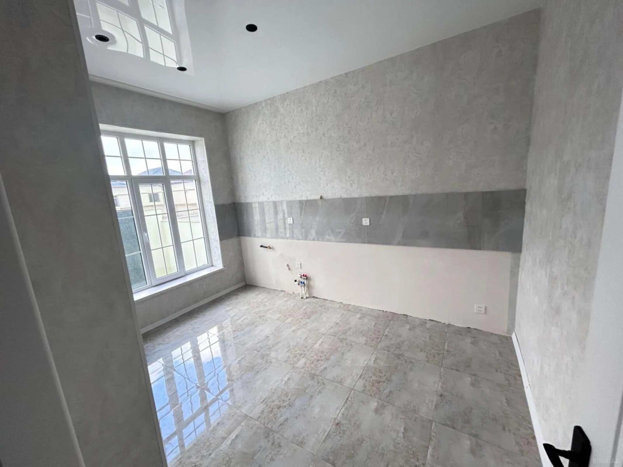Satılır 3 otaqlı həyət evi 104 m²