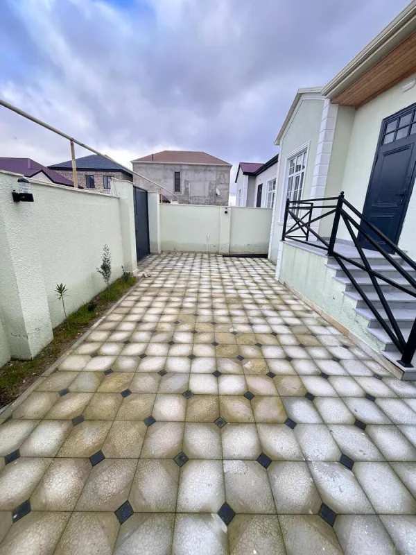 Satılır 3 otaqlı həyət evi 104 m²