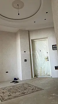 Satılır 3 otaqlı mənzil 155 m²