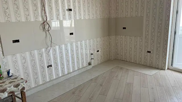 Satılır 3 otaqlı mənzil 155 m²