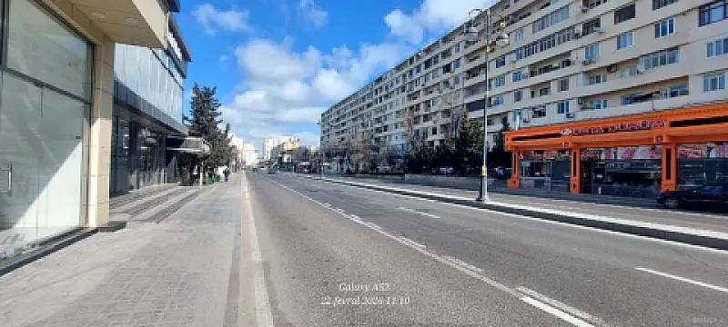 Kirayə verilir obyekt 103 m²