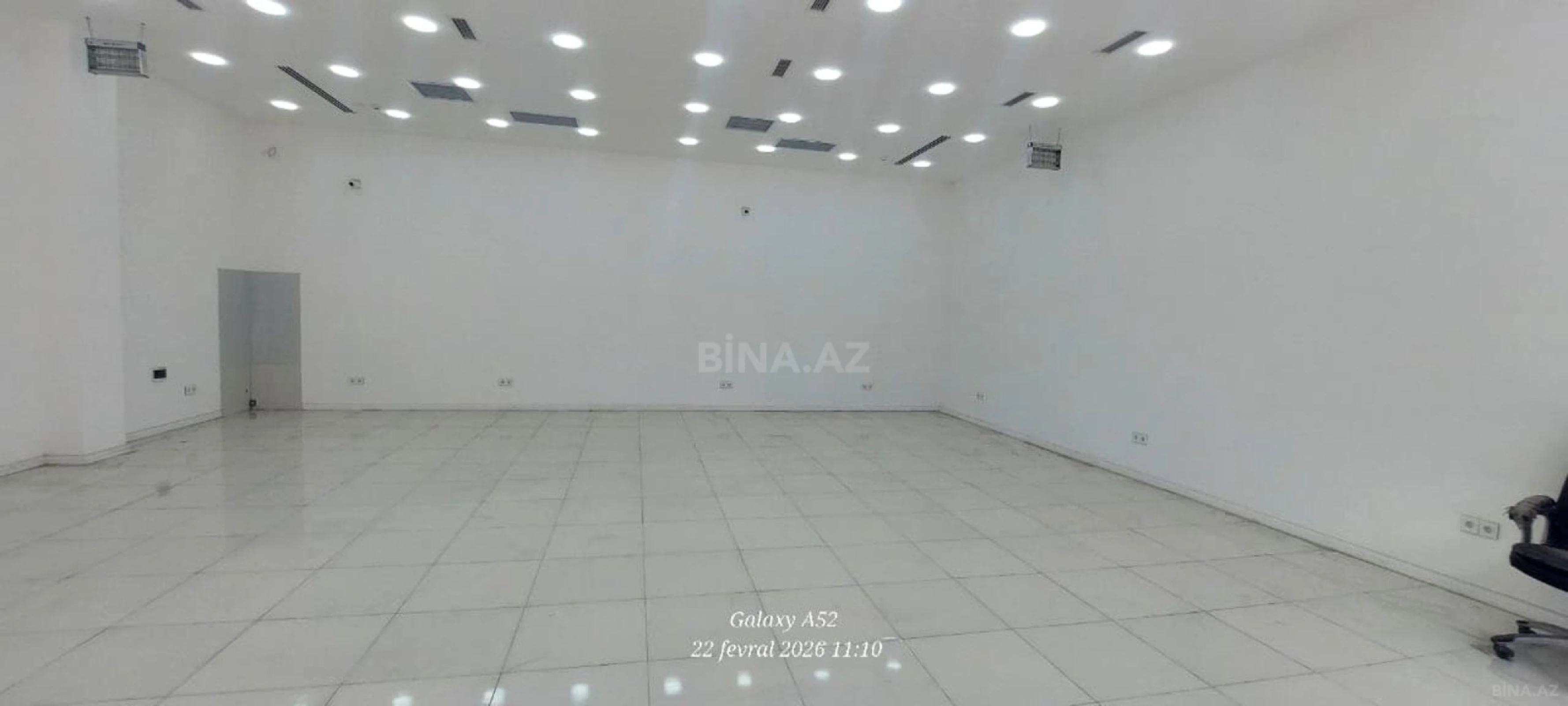 Kirayə verilir obyekt 103 m²