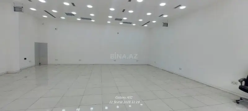 Kirayə verilir obyekt 103 m²