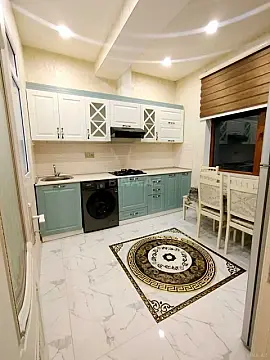 Kirayə verilir 2 otaqlı mənzil 65 m²