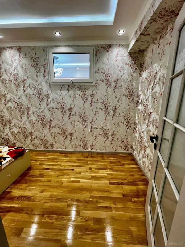 Satılır 3 otaqlı mənzil 74 m²