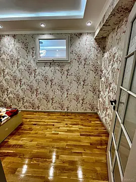 Satılır 3 otaqlı mənzil 74 m²