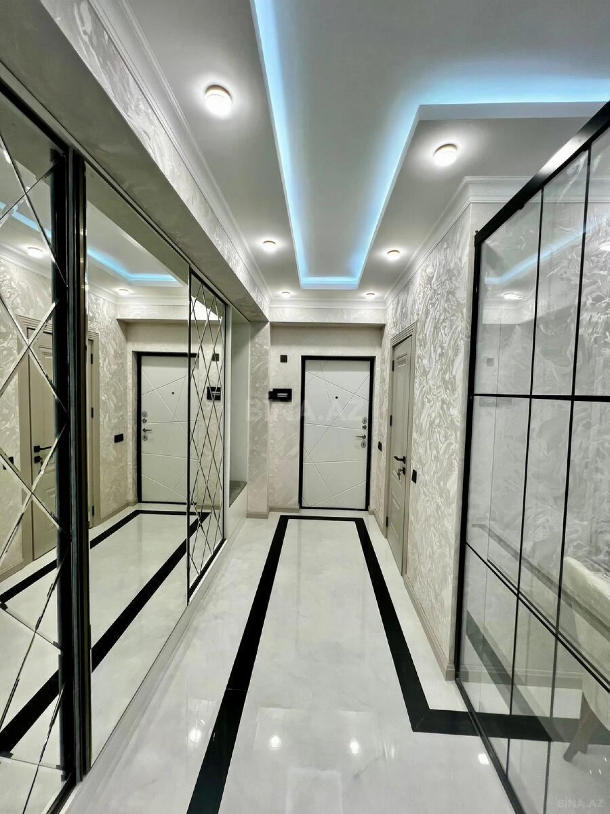 Satılır 3 otaqlı mənzil 74 m²