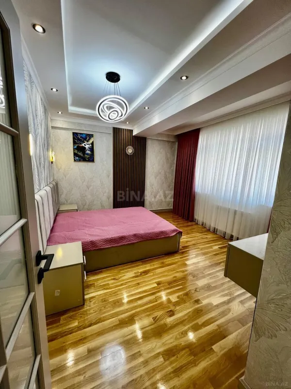 Satılır 3 otaqlı mənzil 74 m²