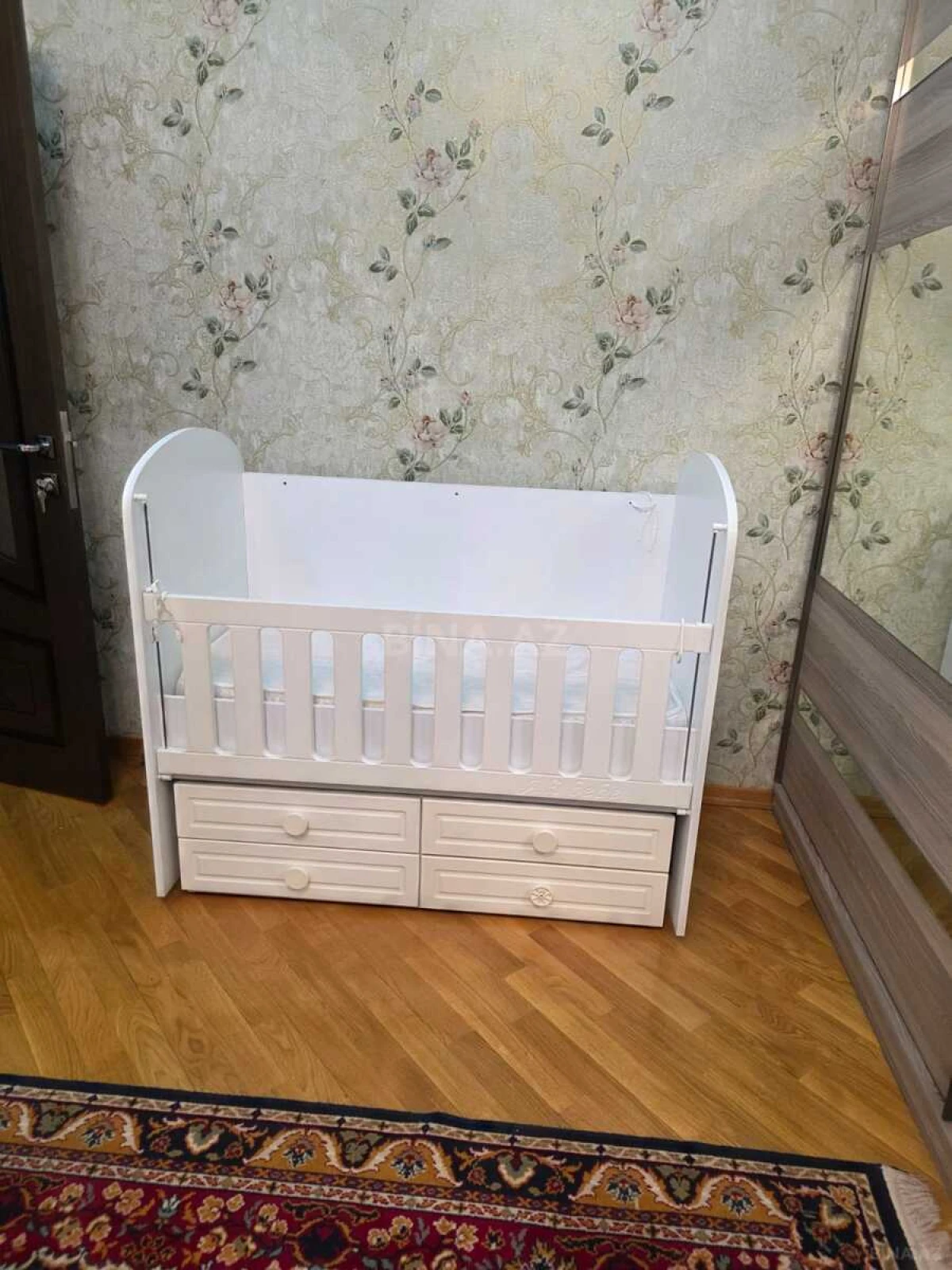 Kirayə verilir 3 otaqlı mənzil 100 m²