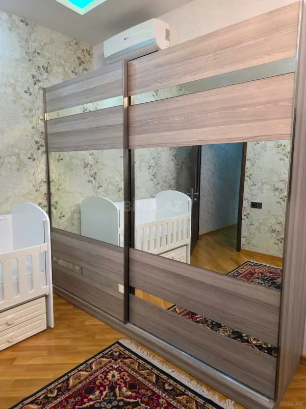 Kirayə verilir 3 otaqlı mənzil 100 m²