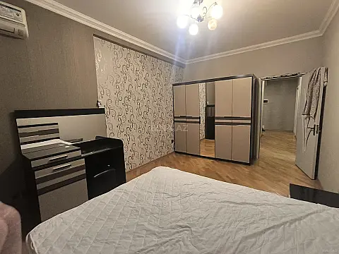 Kirayə verilir 2 otaqlı mənzil 90 m² — Bakı, Şəhər mərkəzi 2 otaq 90.00 m²