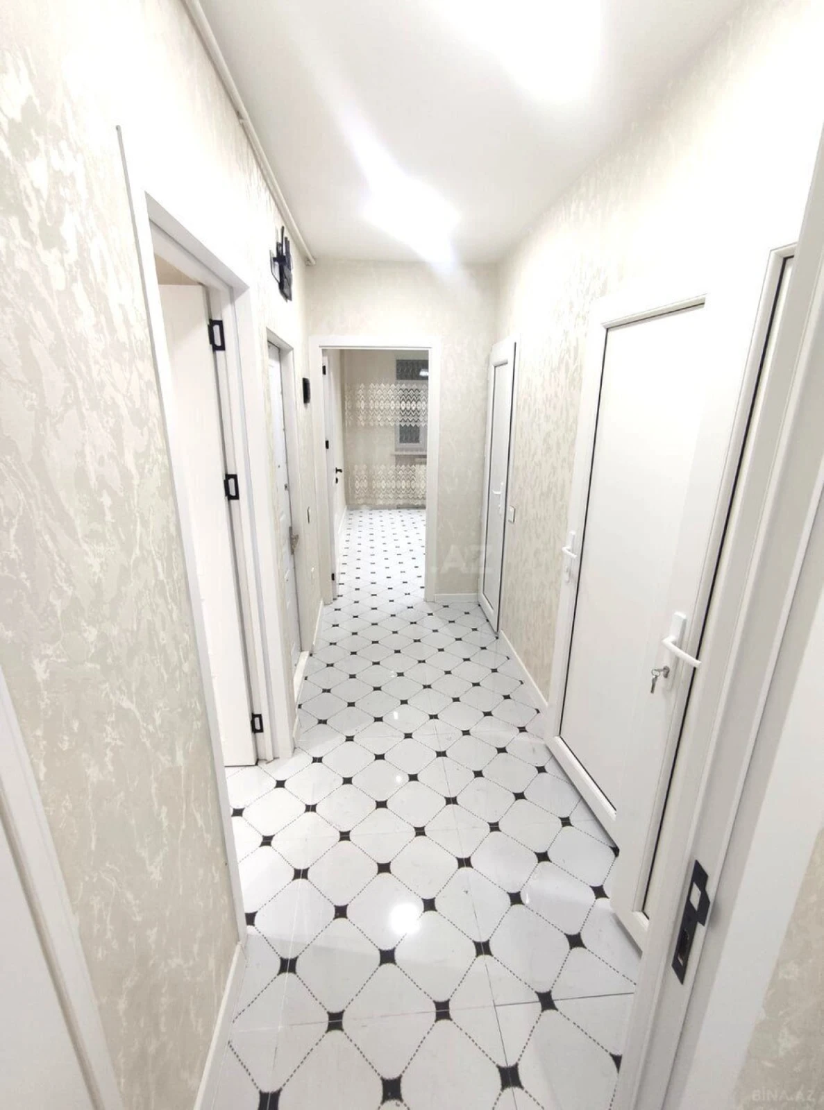 Kirayə verilir 3 otaqlı mənzil 70 m²