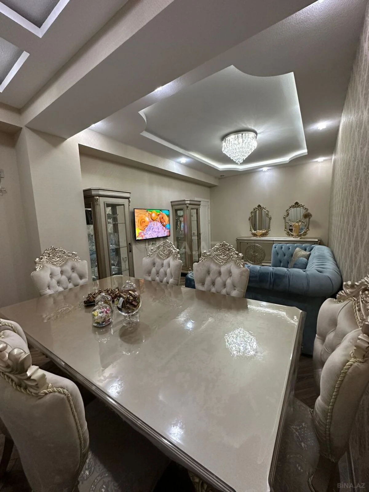 Satılır 2 otaqlı mənzil 84.5 m²