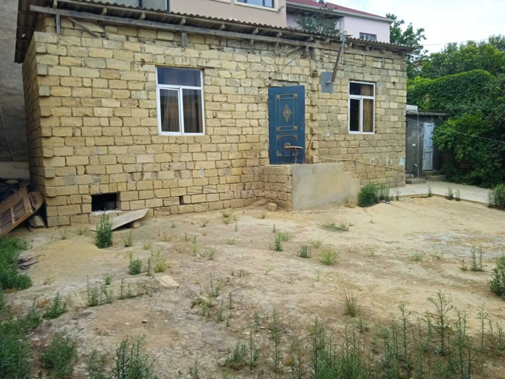 Satılır 2 otaqlı həyət evi 80 m²