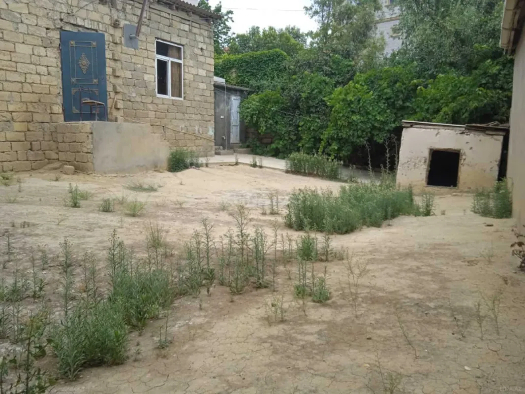 Satılır 2 otaqlı həyət evi 80 m²