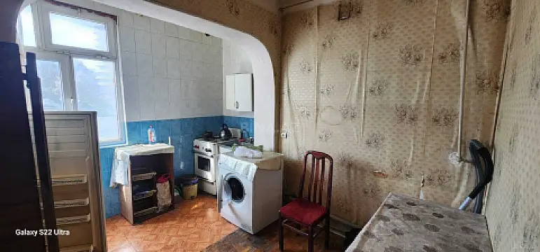 Kirayə verilir 2 otaqlı mənzil 50 m²