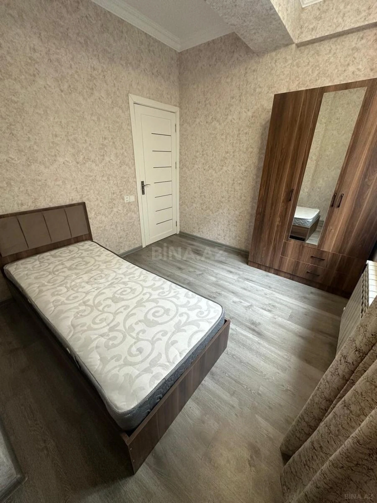 Satılır 3 otaqlı mənzil 62 m²