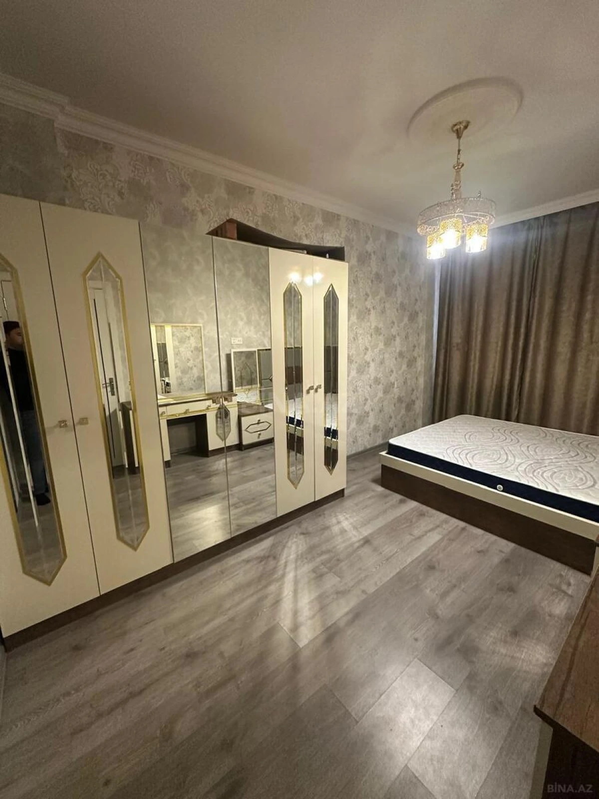 Satılır 3 otaqlı mənzil 62 m²