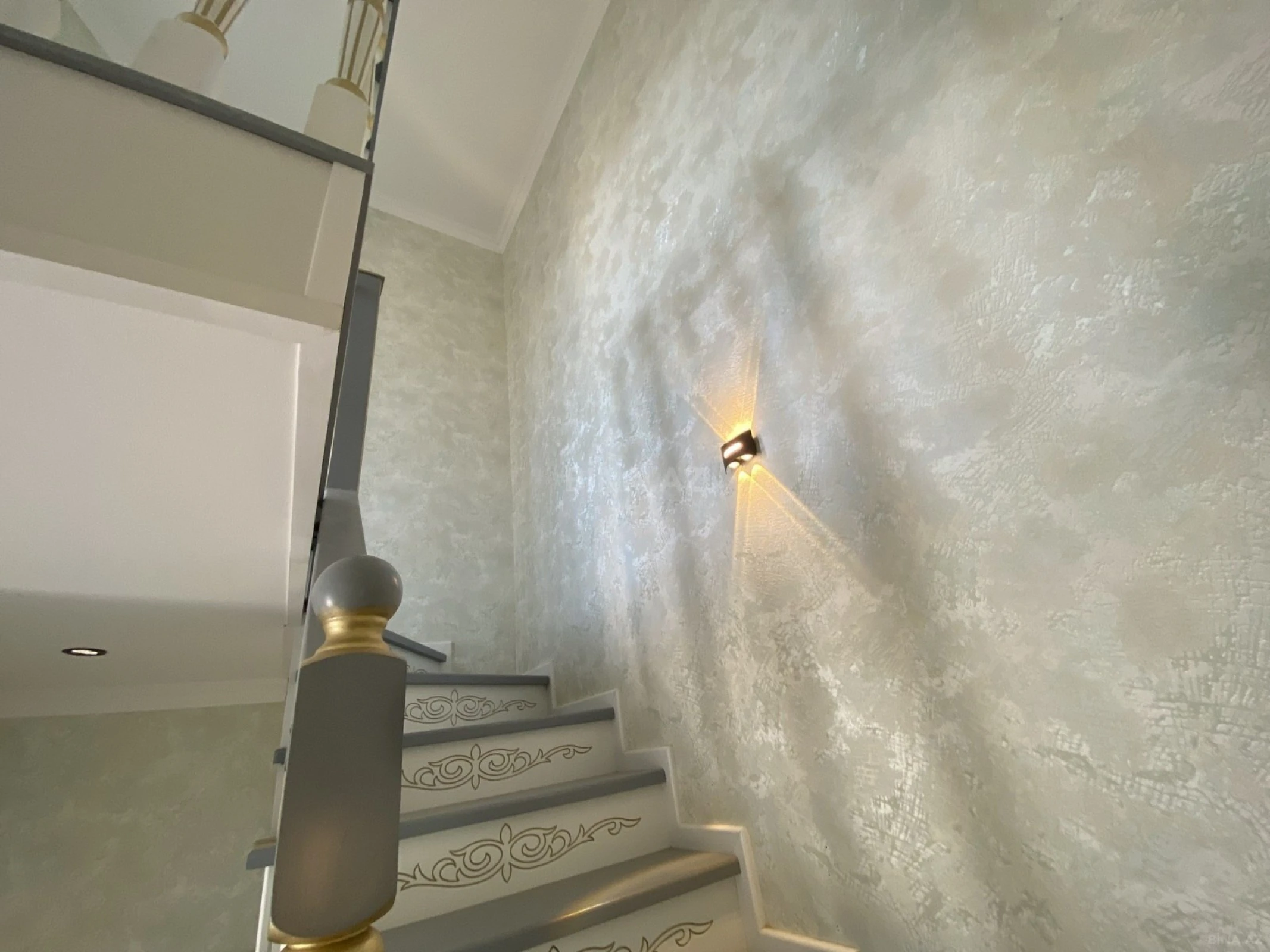 Satılır 4 otaqlı həyət evi 60 m²