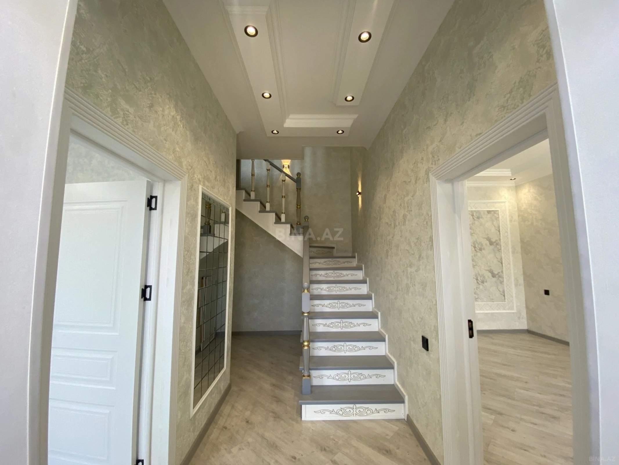 Satılır 4 otaqlı həyət evi 60 m²