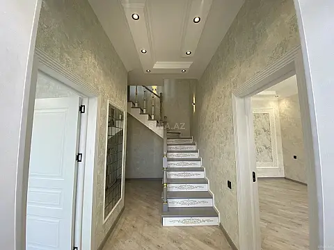 Satılır 4 otaqlı həyət evi 60 m²