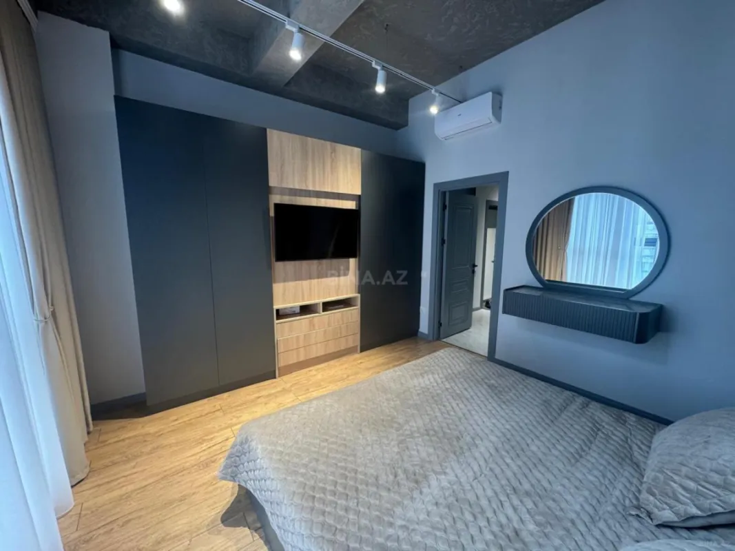 Kirayə verilir 2 otaqlı mənzil 71 m²