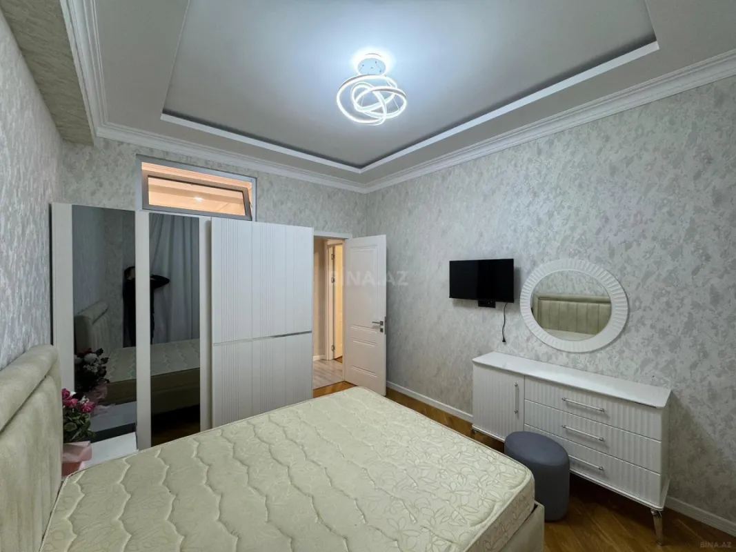 Kirayə verilir 2 otaqlı mənzil 65 m²