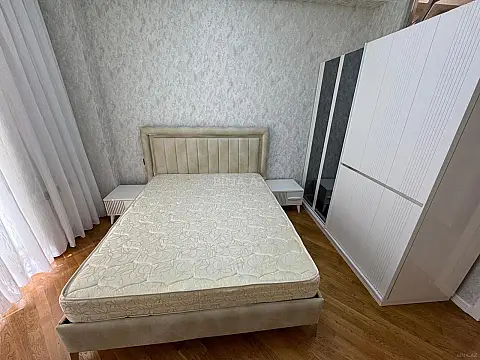 Kirayə verilir 2 otaqlı mənzil 65 m²