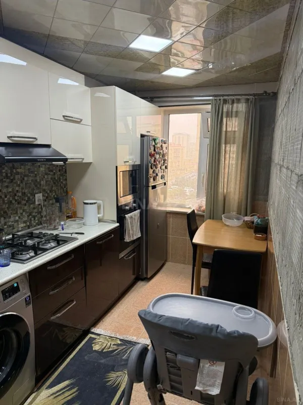 Satılır 4 otaqlı mənzil 79 m²