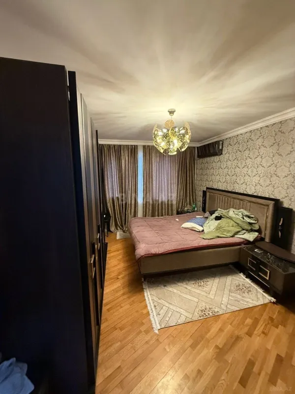 Satılır 4 otaqlı mənzil 79 m²